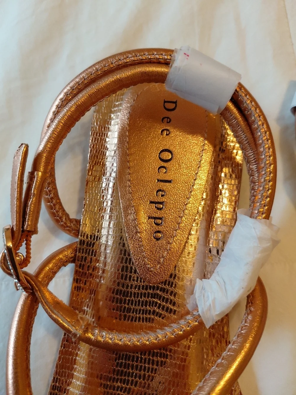 Dee Ocleppo sandals In bronze-tone nappa leather Size 6.5 EUC